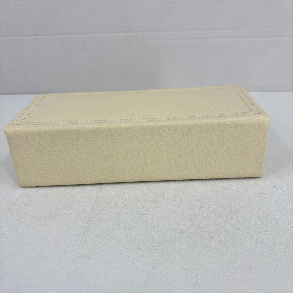 Jewelry Case Travel Box Removeable Zip Pouches Hinged Hard Side Cream